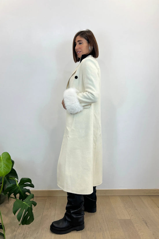 fur coat