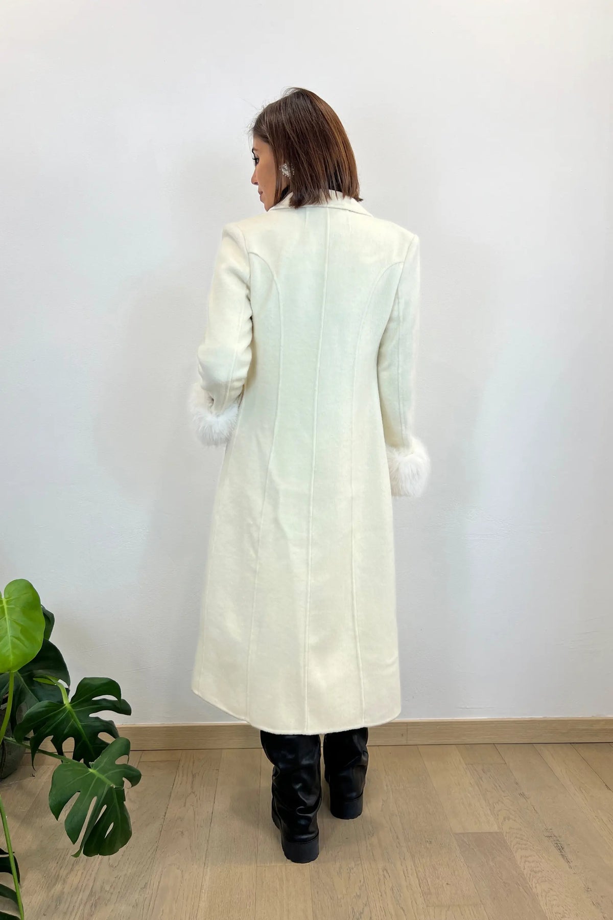 fur coat