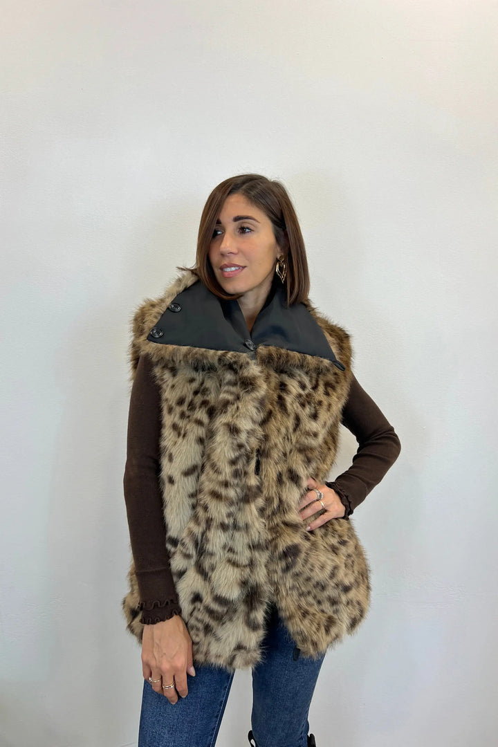 fur gilet