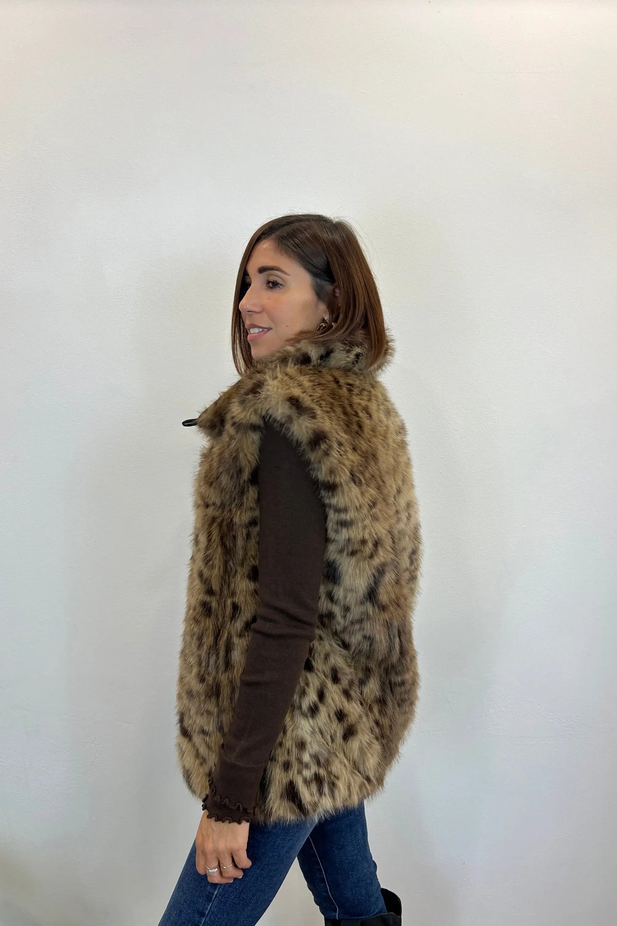 fur gilet