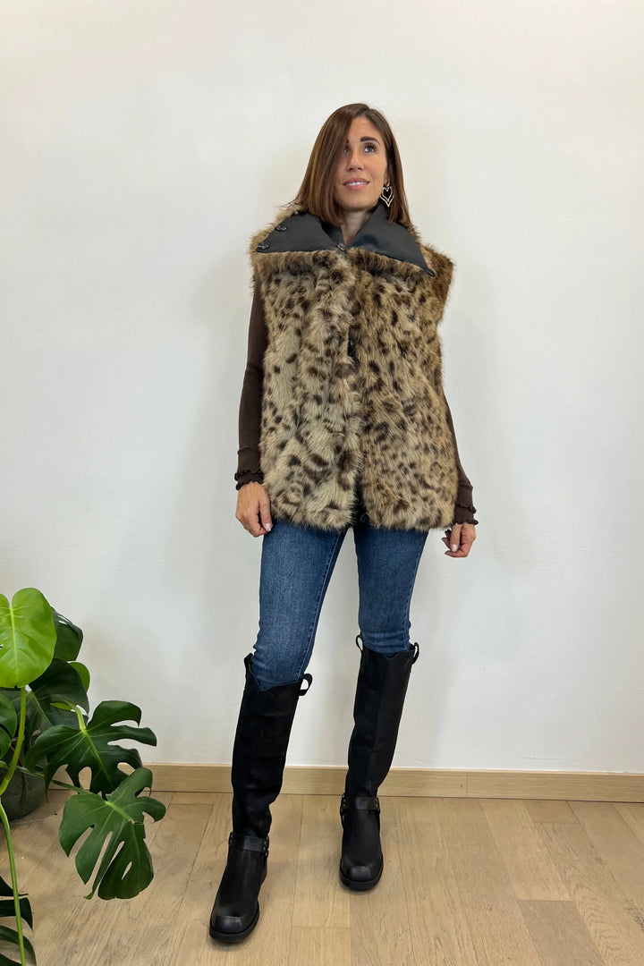 fur gilet